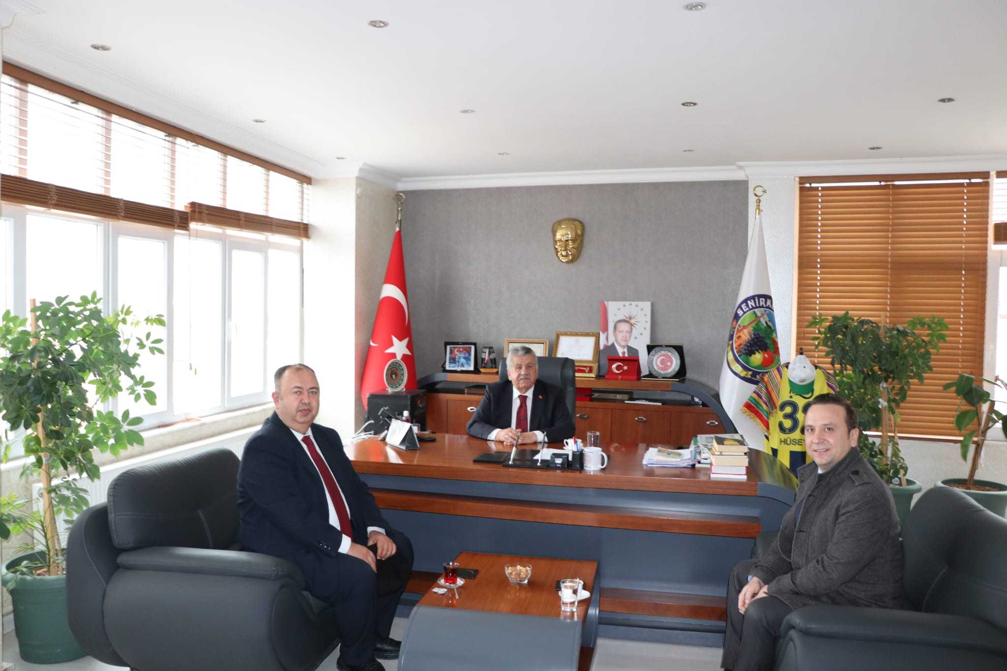 Halk Bankası İlçe Müdürlüğünden Belediye Başkanımıza Ziyaret